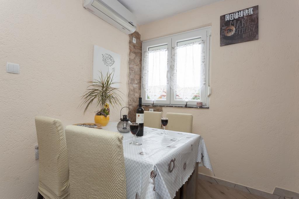 Apartment Mario Dramalj Eksteriør bilde